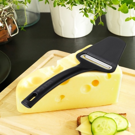 Нож IKEA HJÄLPREDA для сыра, черный 904.765.31